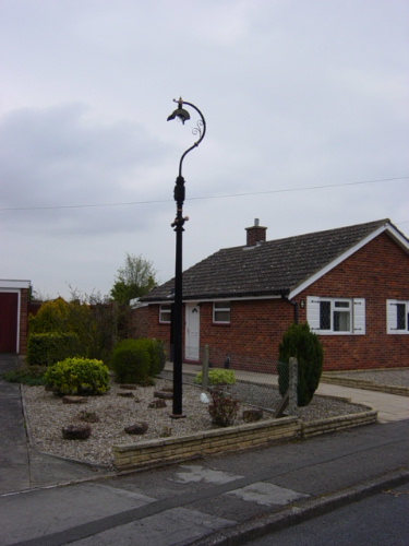 English street shop lights online